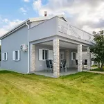 Kosic 3 By Interhome Lejlighed