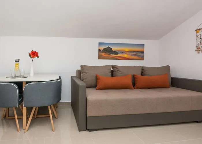 Kosic 3 By Interhome