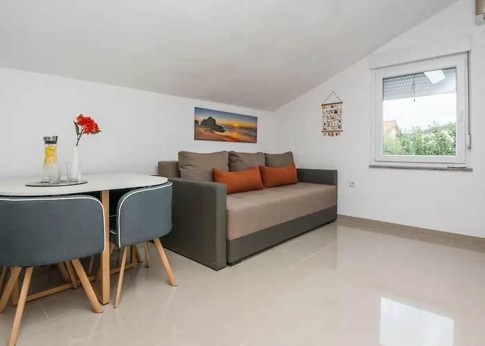 Kosic 3 By Interhome Apartman