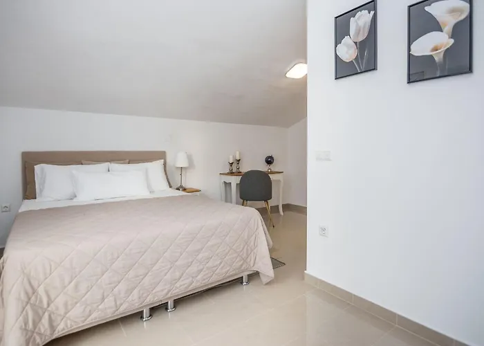 Kosic 3 By Interhome Apartman Vir